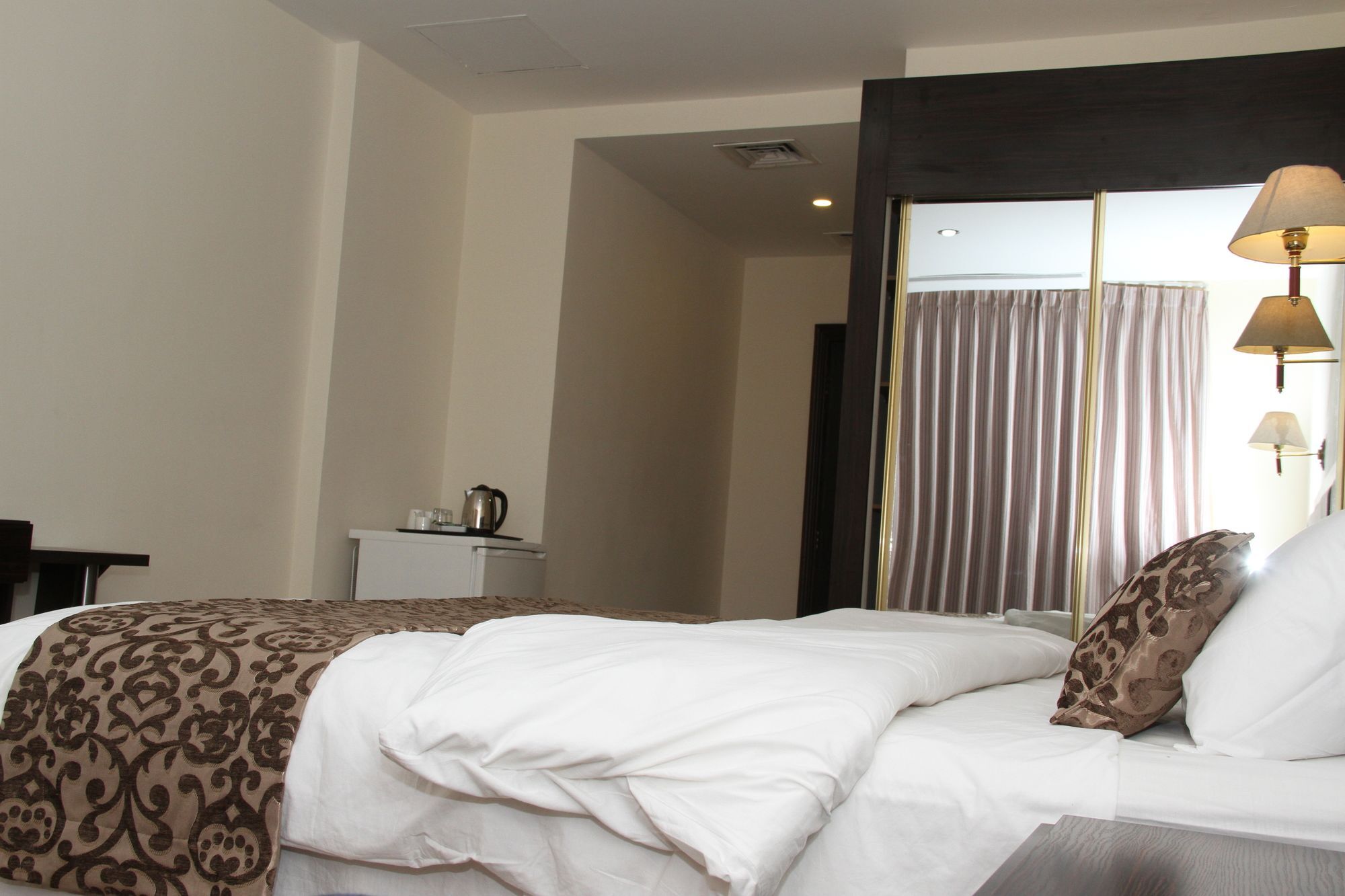 Jeddah Palace Hotel Amman Eksteriør bilde